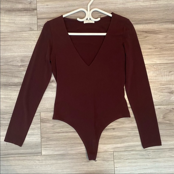 NWOT Aritzia Babaton Perseus Bodysuit Cardamom - small - Picture 5 of 6